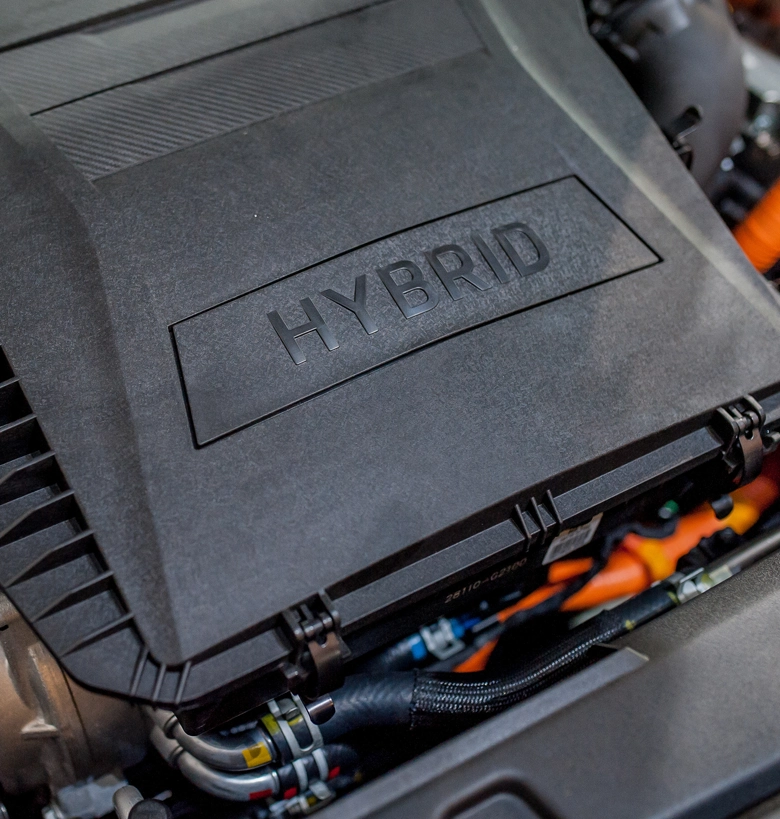 Hybrid engine for gasoline-electric combination